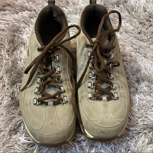 Skechers Shape Ups - Picture 1 of 7